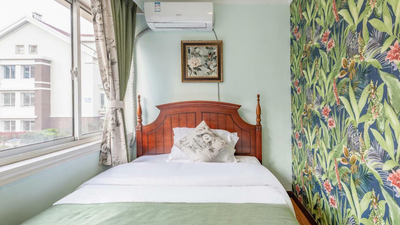 Floral Hotel - Begonia Villa Циндао Екстериор снимка