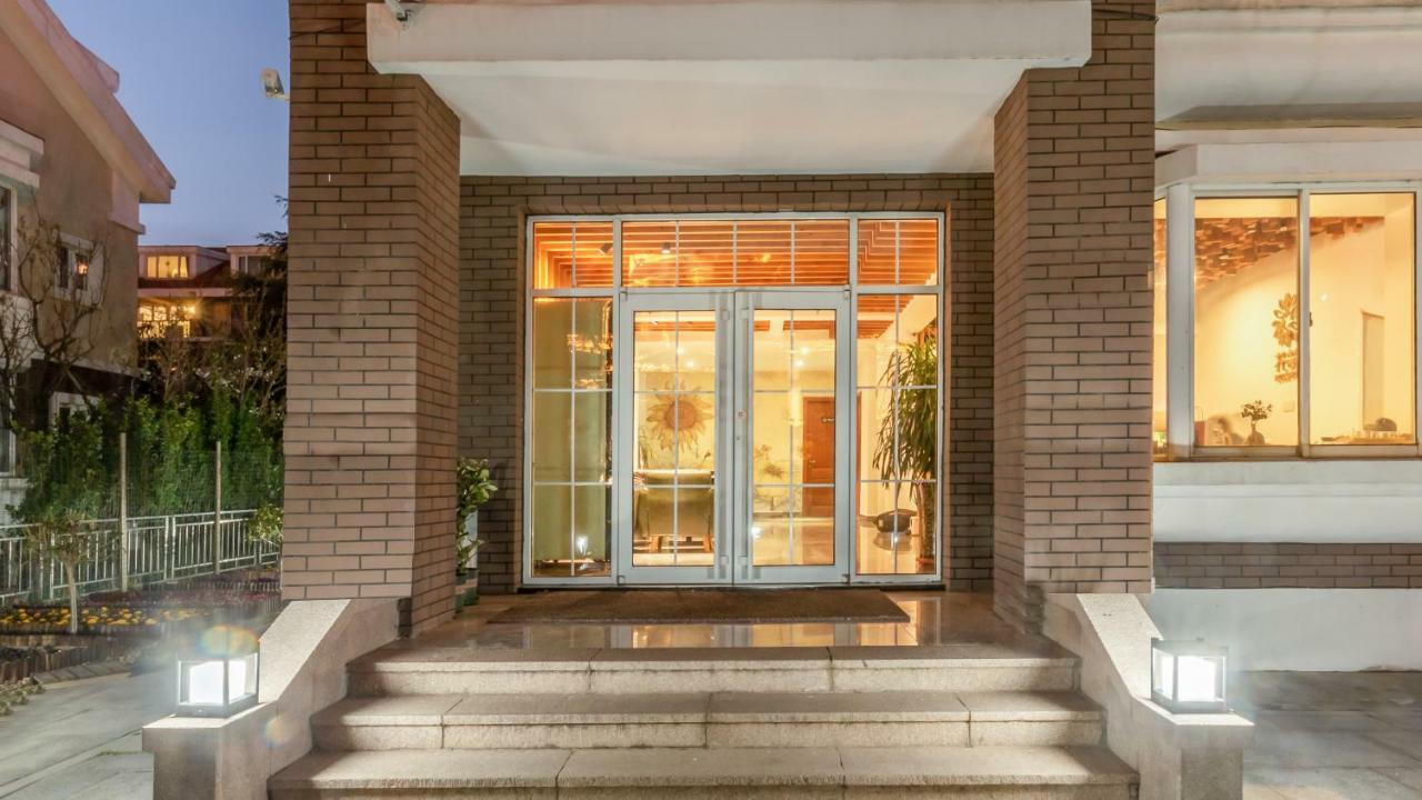 Floral Hotel - Begonia Villa Циндао Екстериор снимка